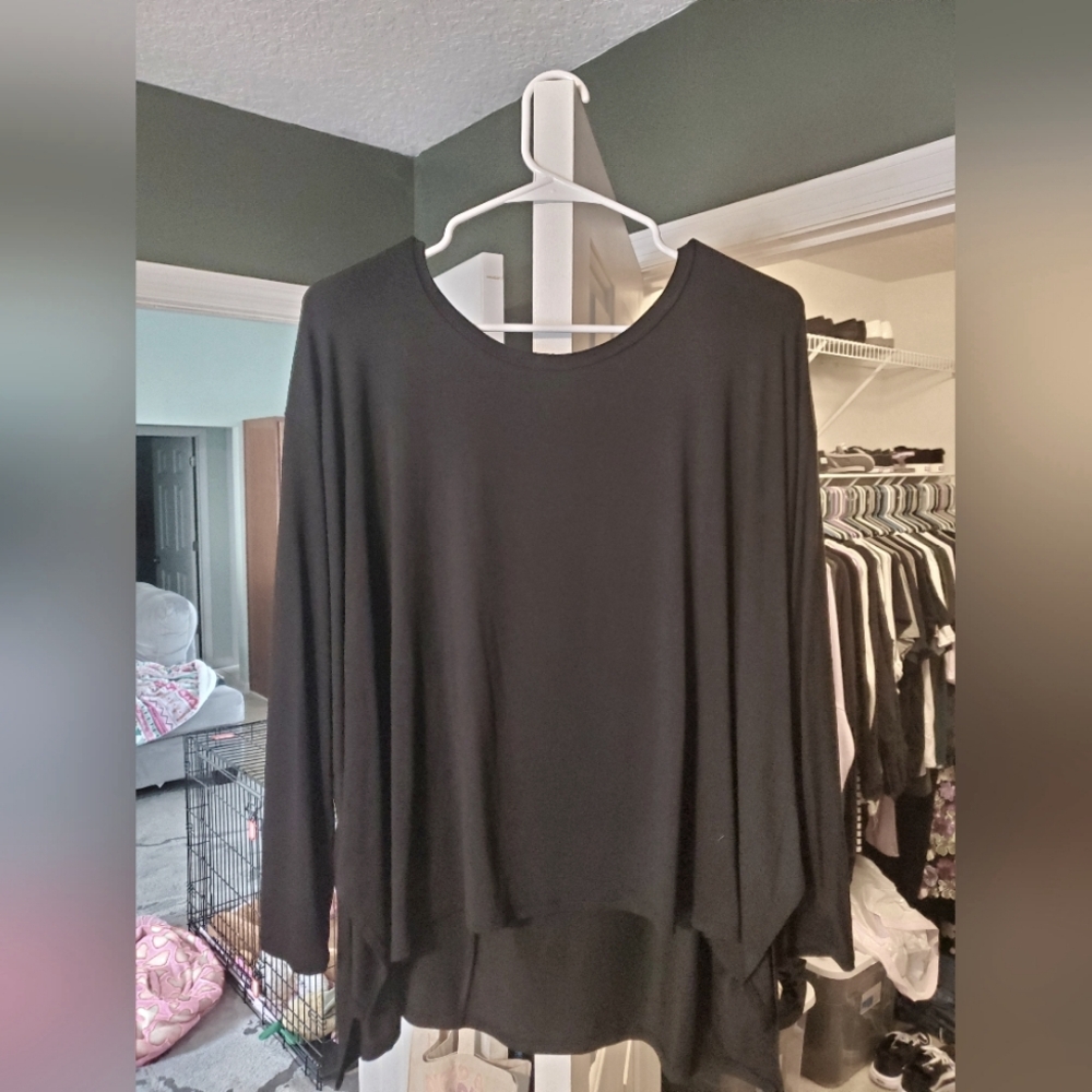 Dolman Long Sleeve High-Low Hem Top